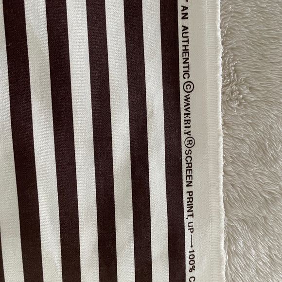 Decorating fabric - Picture 3 of 4